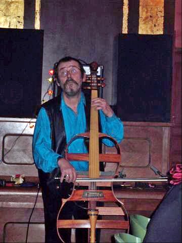 noel_gus014
